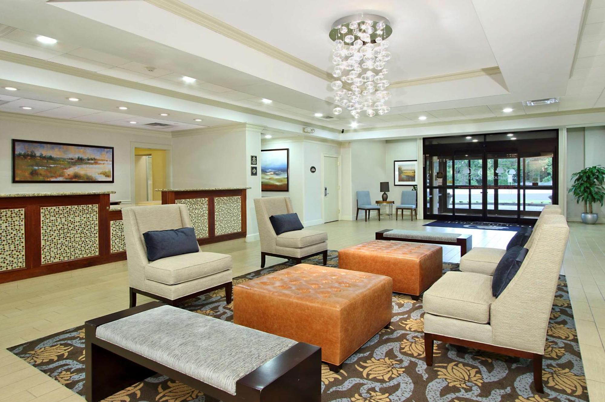 Doubletree By Hilton Mahwah Hotel Exterior photo