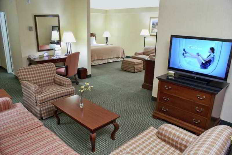 Doubletree By Hilton Mahwah Hotel Room photo